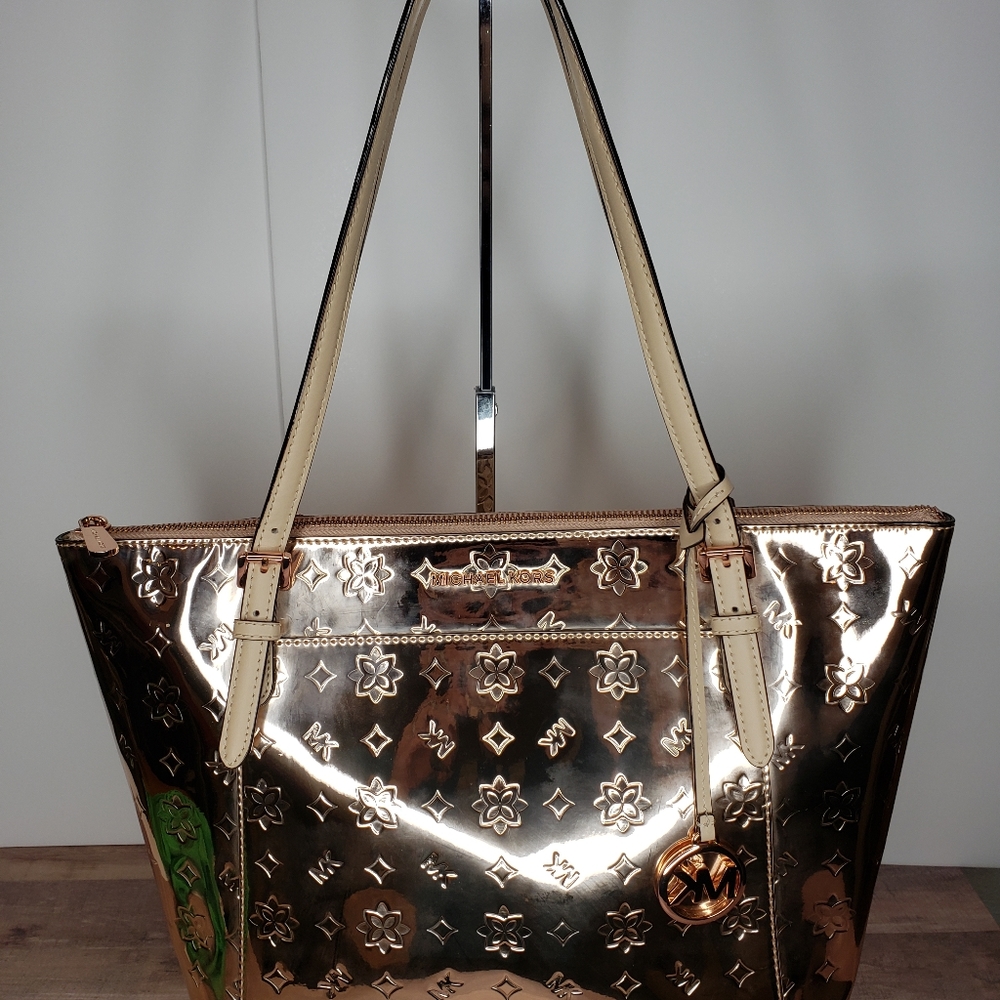 MICHAEL KORS CIARA LG TOP ZIP TOTE SHOULDER BAG